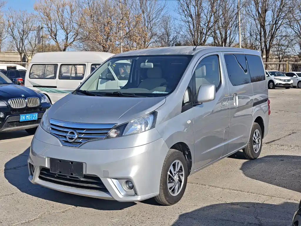 Nissan NV200 2018