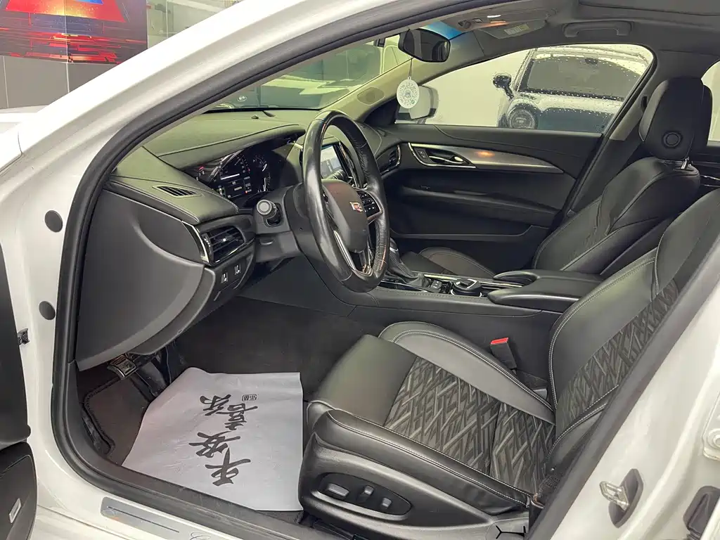 Cadillac ATS-L — миниатюра 5