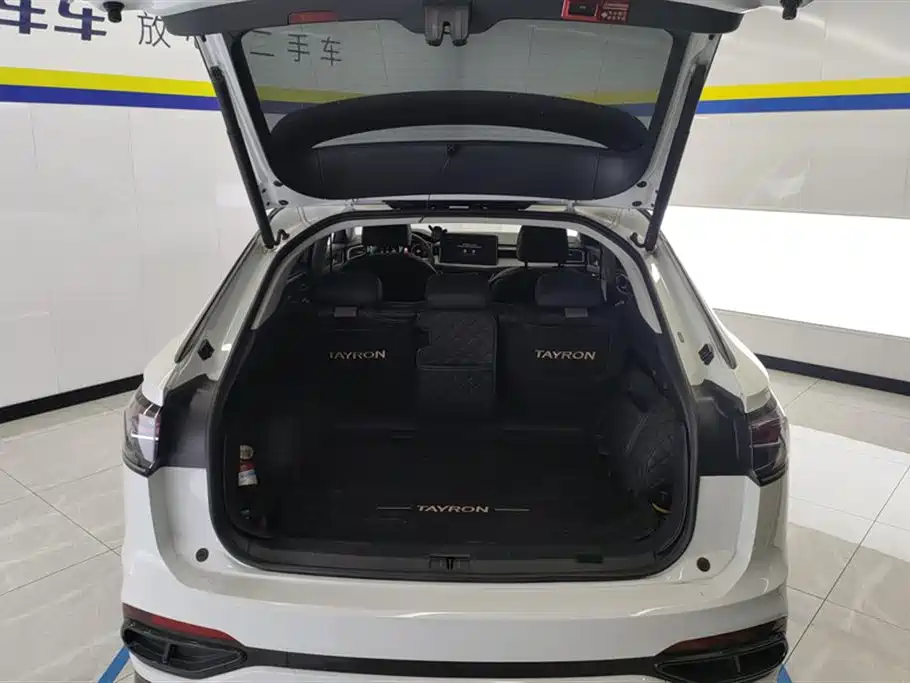 Volkswagen TayronX X 2023 330TSI Luxury