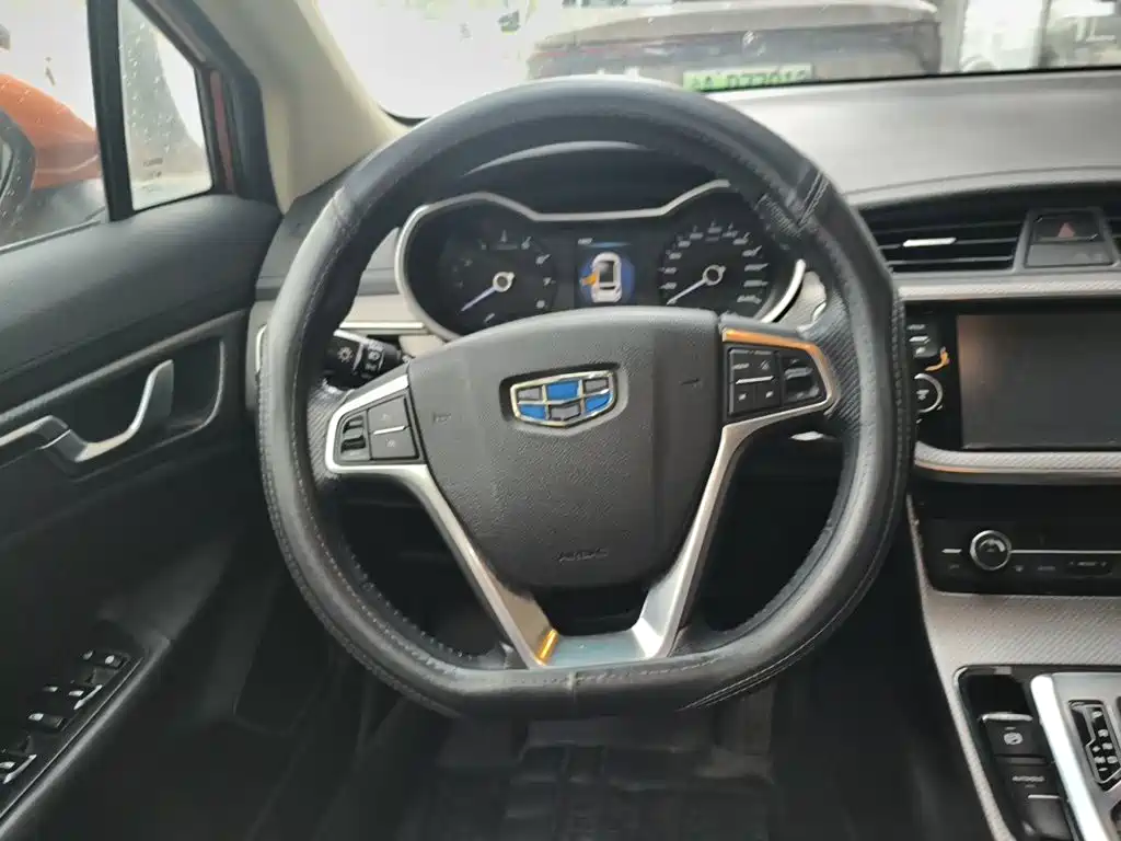 Geely Emgrand GS — миниатюра 3