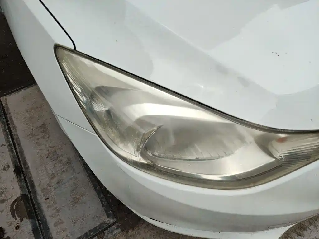 Chevrolet Sail — миниатюра 7