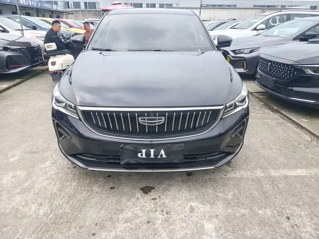 Geely Emgrand — миниатюра 2