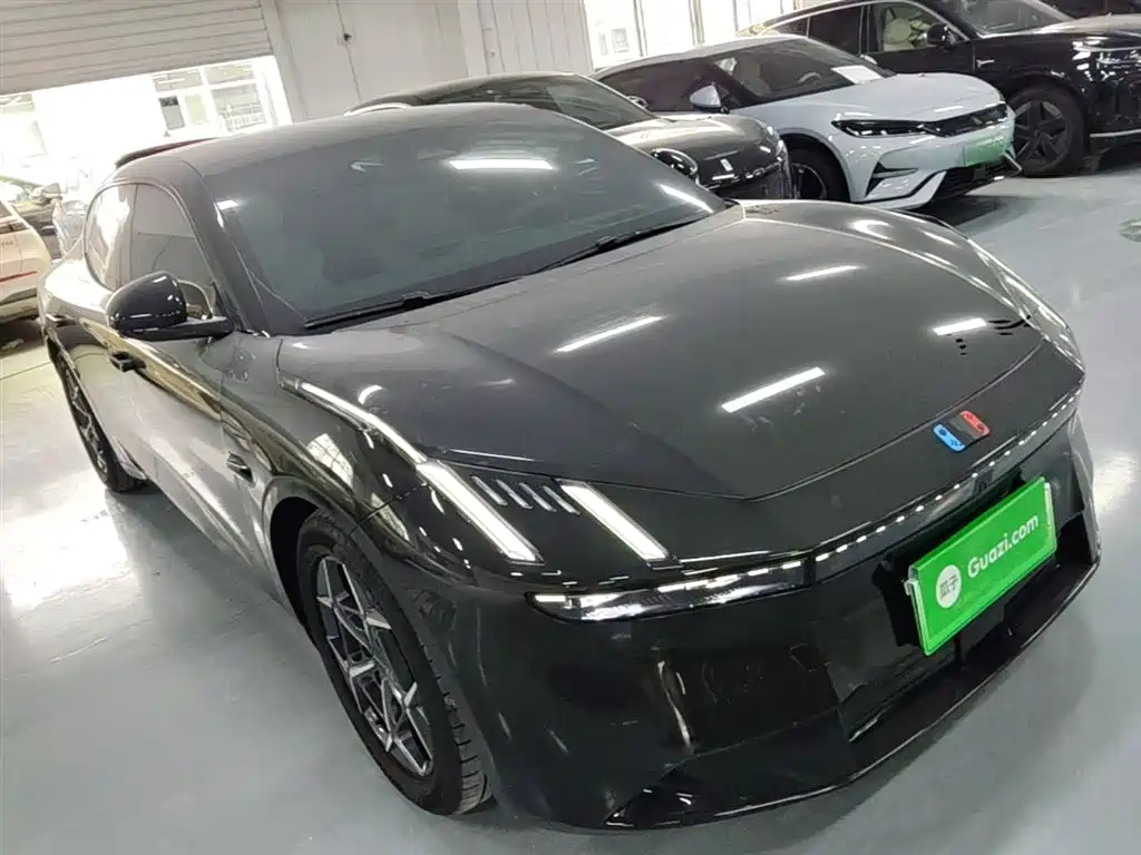 Lynk & Co Z10 2024 95kWh 766km Max
