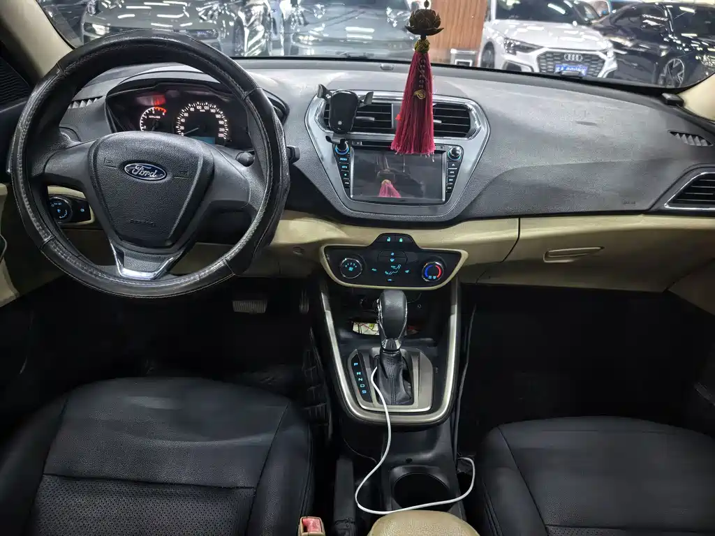 Ford Escort — миниатюра 6