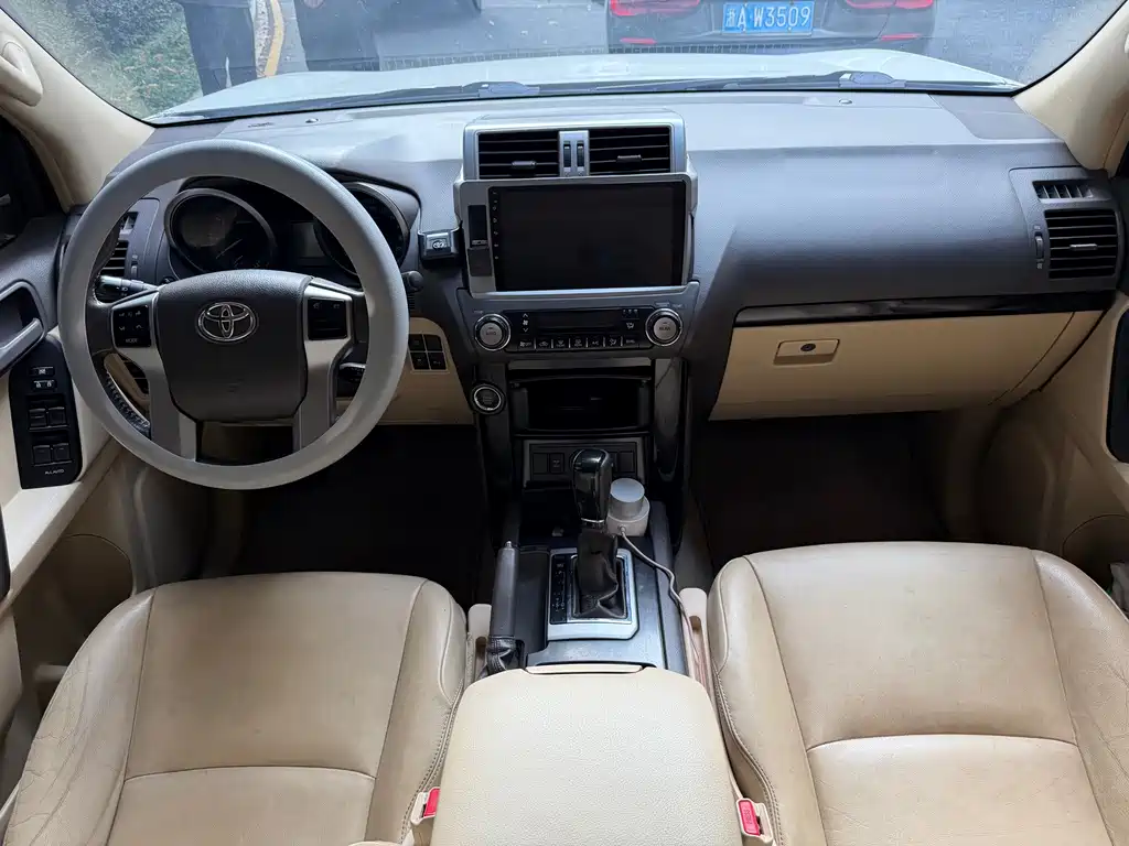 Toyota Prado (Import) — миниатюра 6