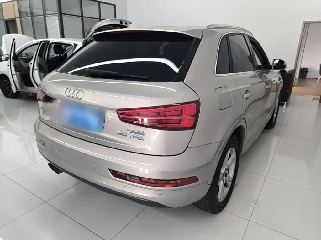 Audi Q3 — миниатюра 7