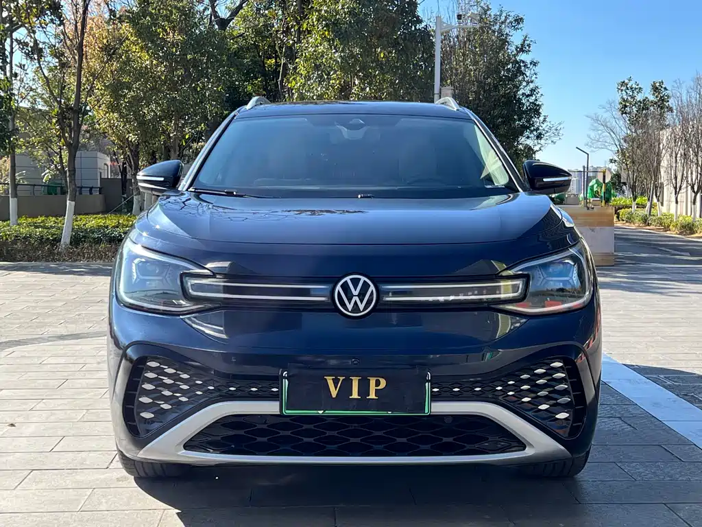 VOLKSWAGEN ID.6 CROZZ