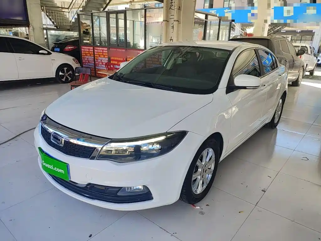 Qoros Qoros 3 — миниатюра 2