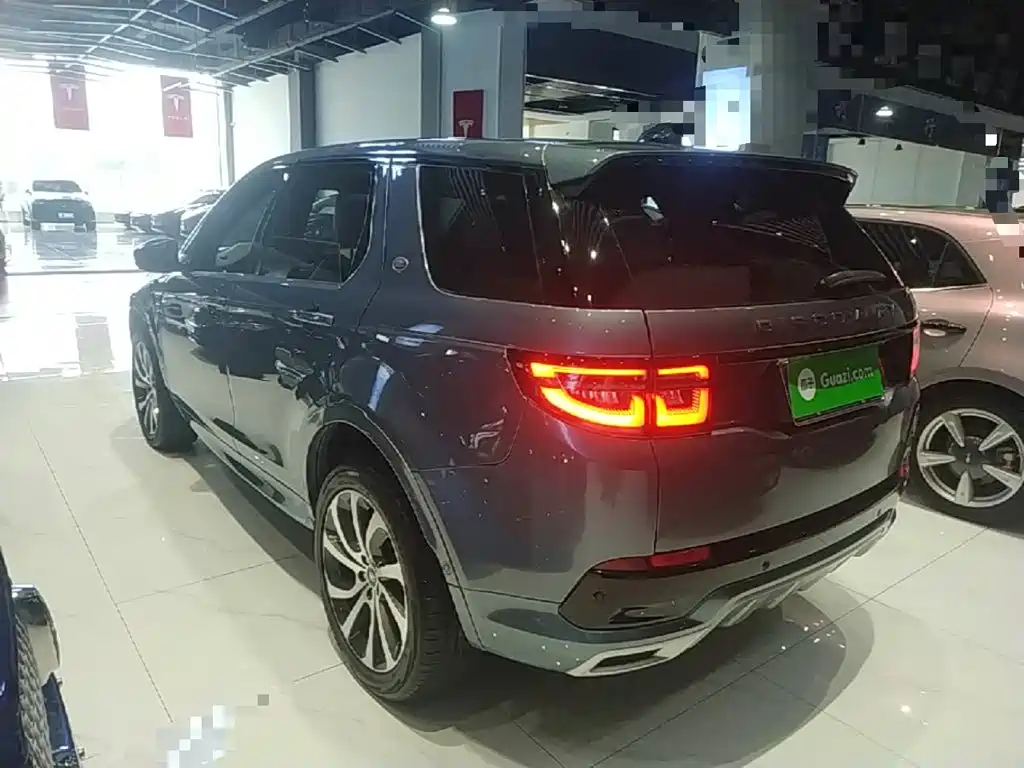Land Rover Discovery Sport — миниатюра 5