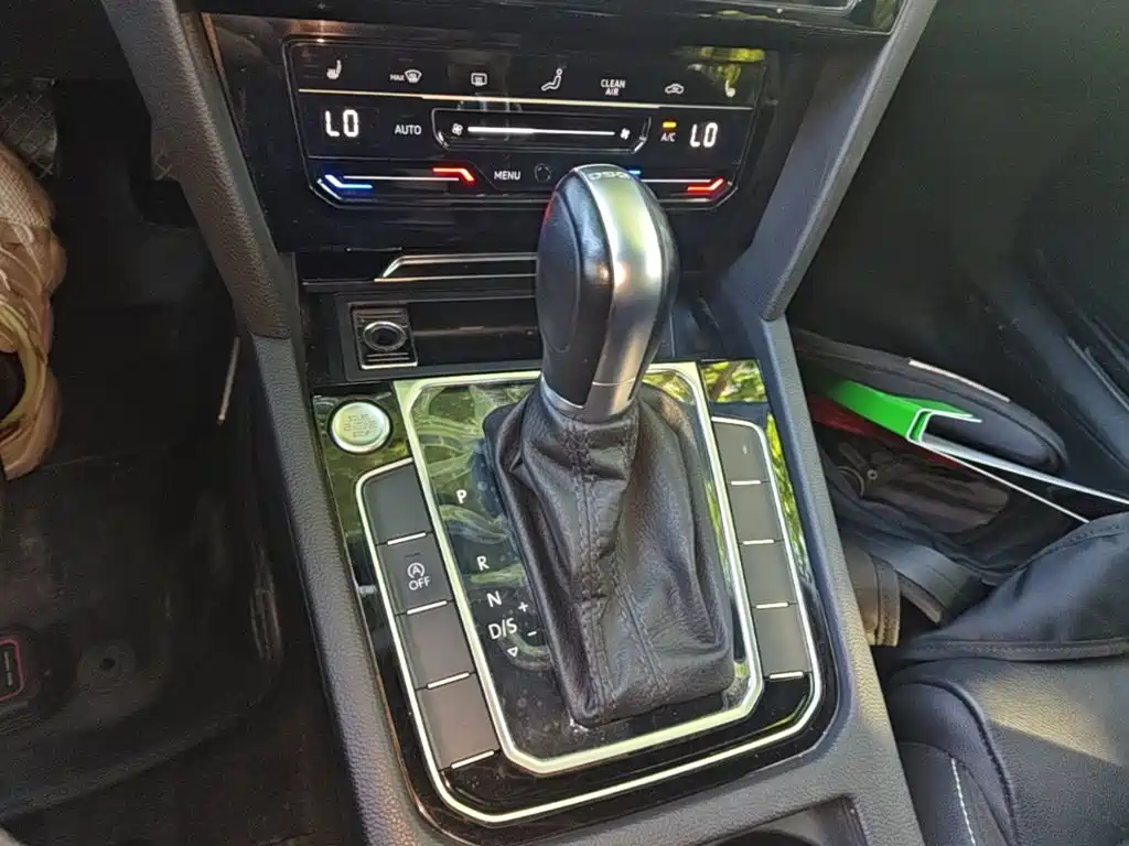 Volkswagen Magotan — миниатюра 14