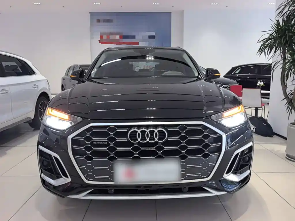 Audi Q5L — миниатюра 3