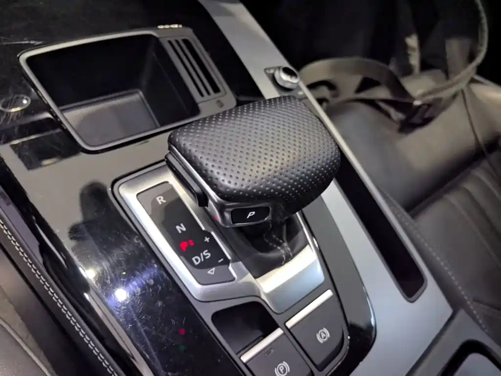 Audi Q5L — миниатюра 14