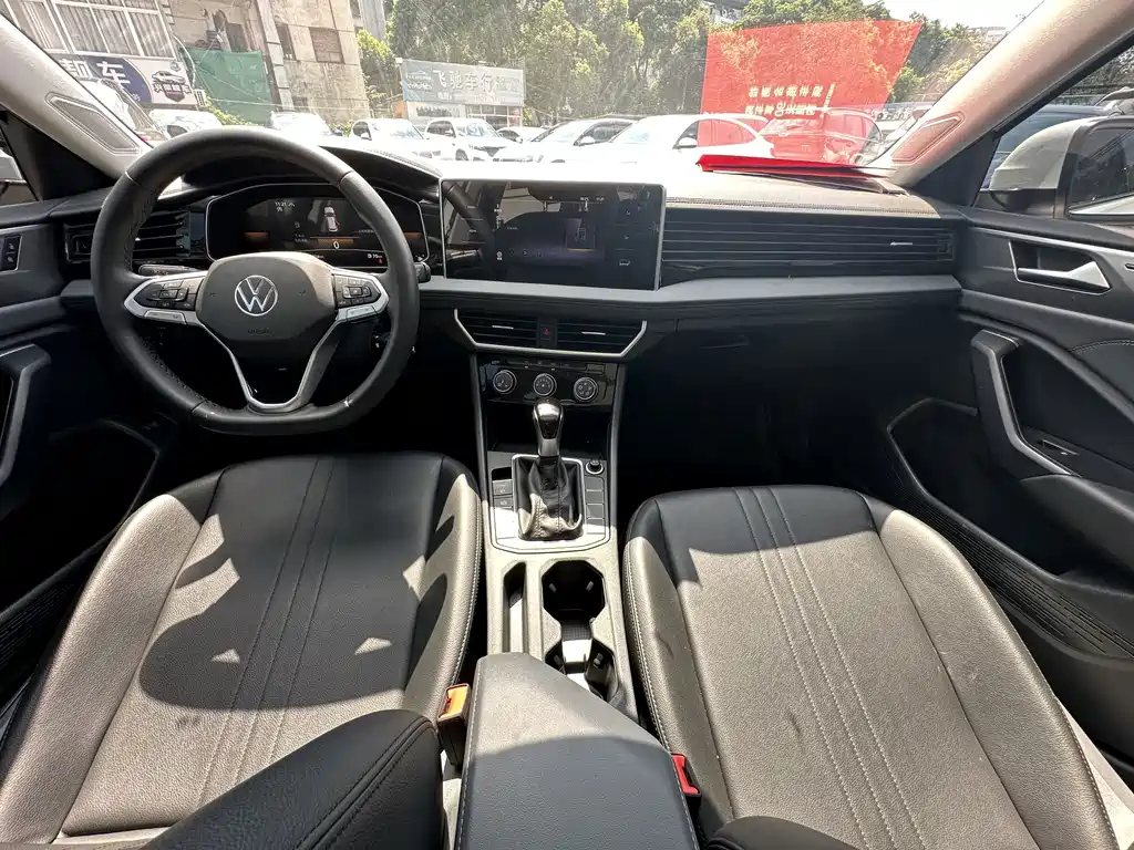 Volkswagen Sagitar — миниатюра 19