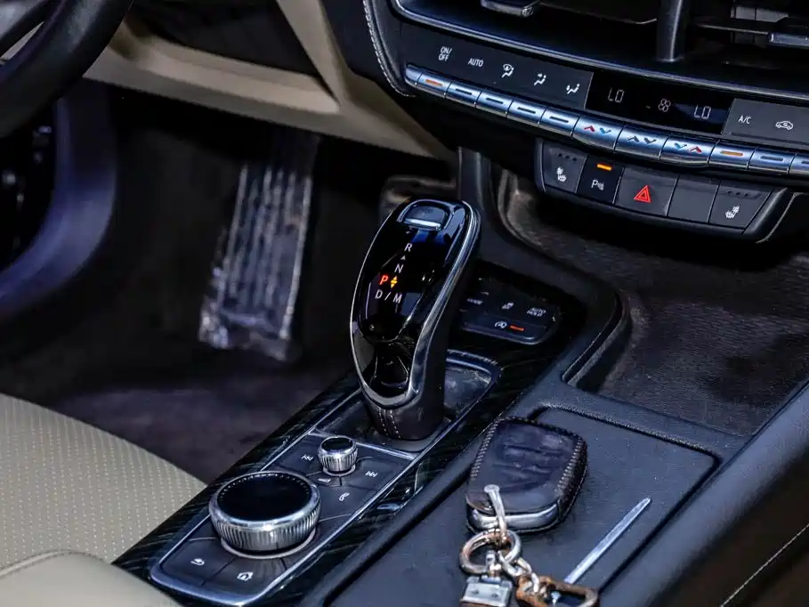 Cadillac CT5 — миниатюра 31