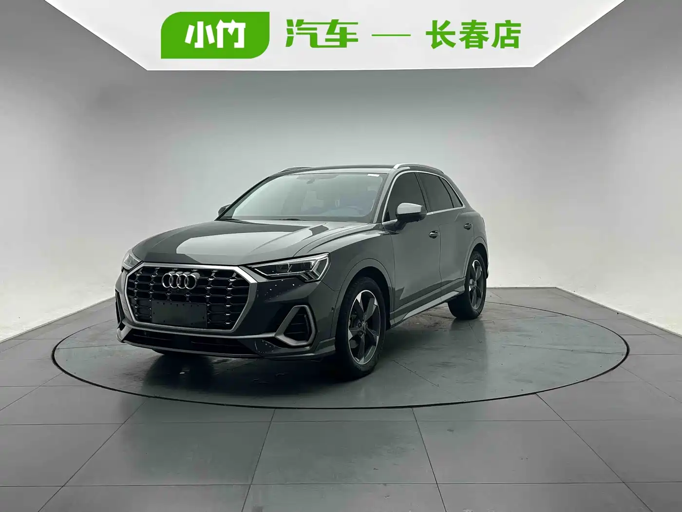 奥迪Q3 2022款 35 TFSI 时尚动感型 2021