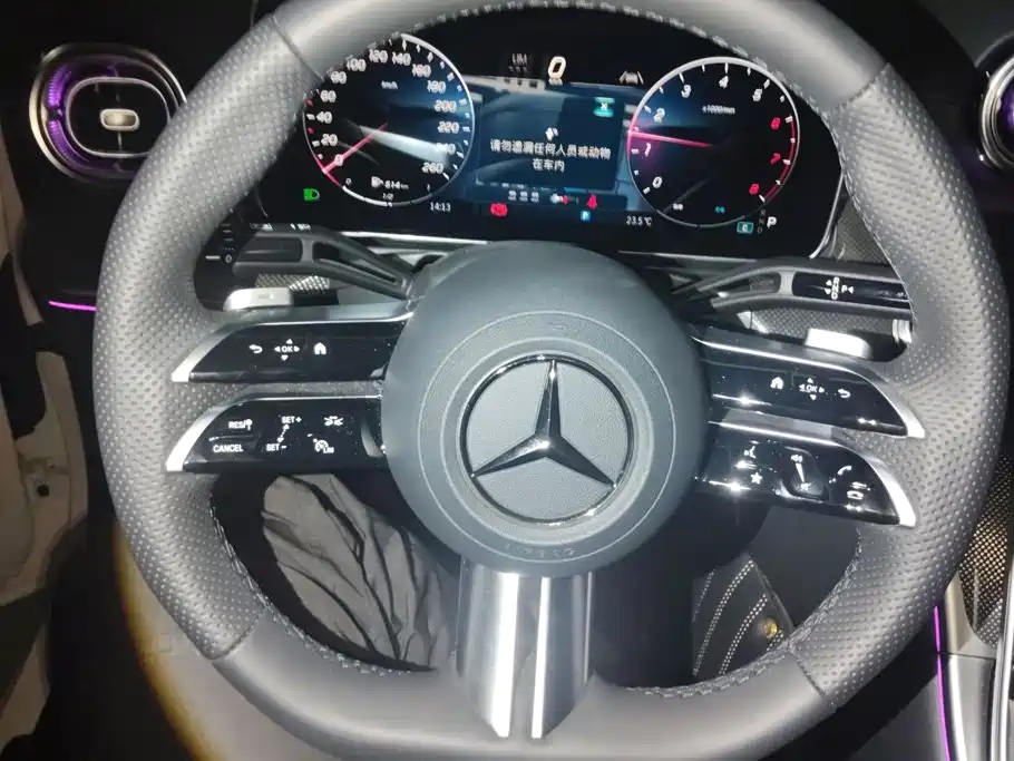 Mercedes-Benz C-Class — миниатюра 15