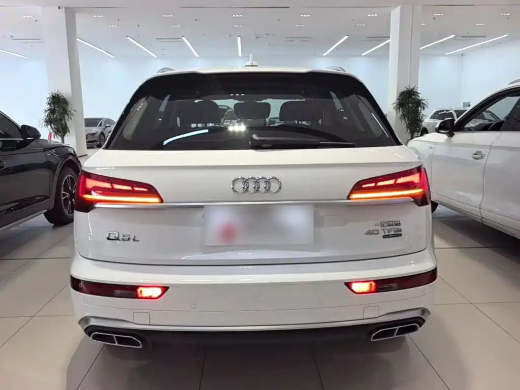Audi Q5L — миниатюра 6
