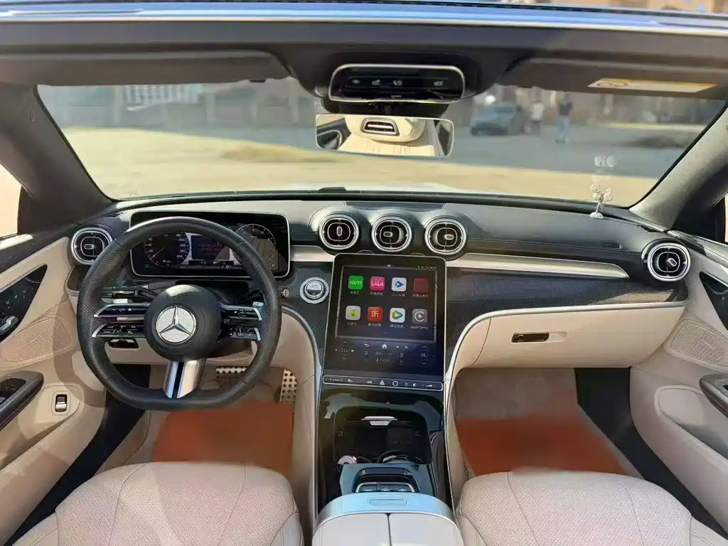 Mercedes-Benz CLE — миниатюра 10