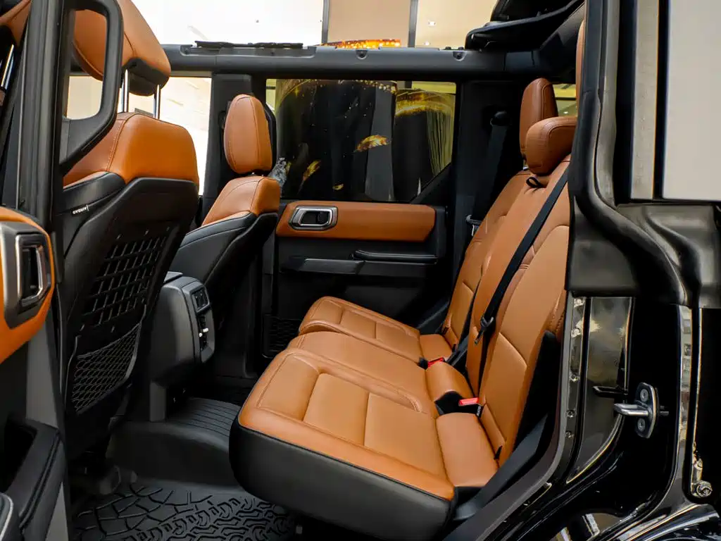 Ford Bronco — миниатюра 29