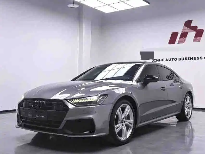 Audi A7L