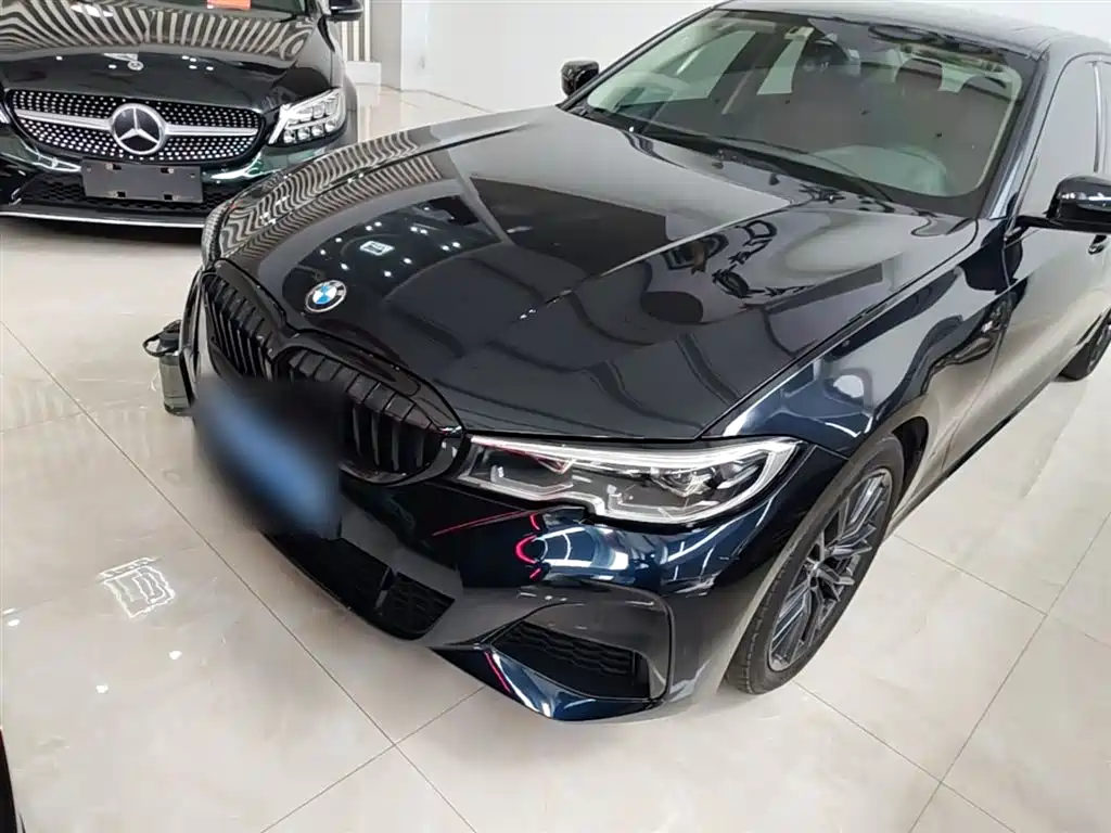 BMW 3 Series 2021