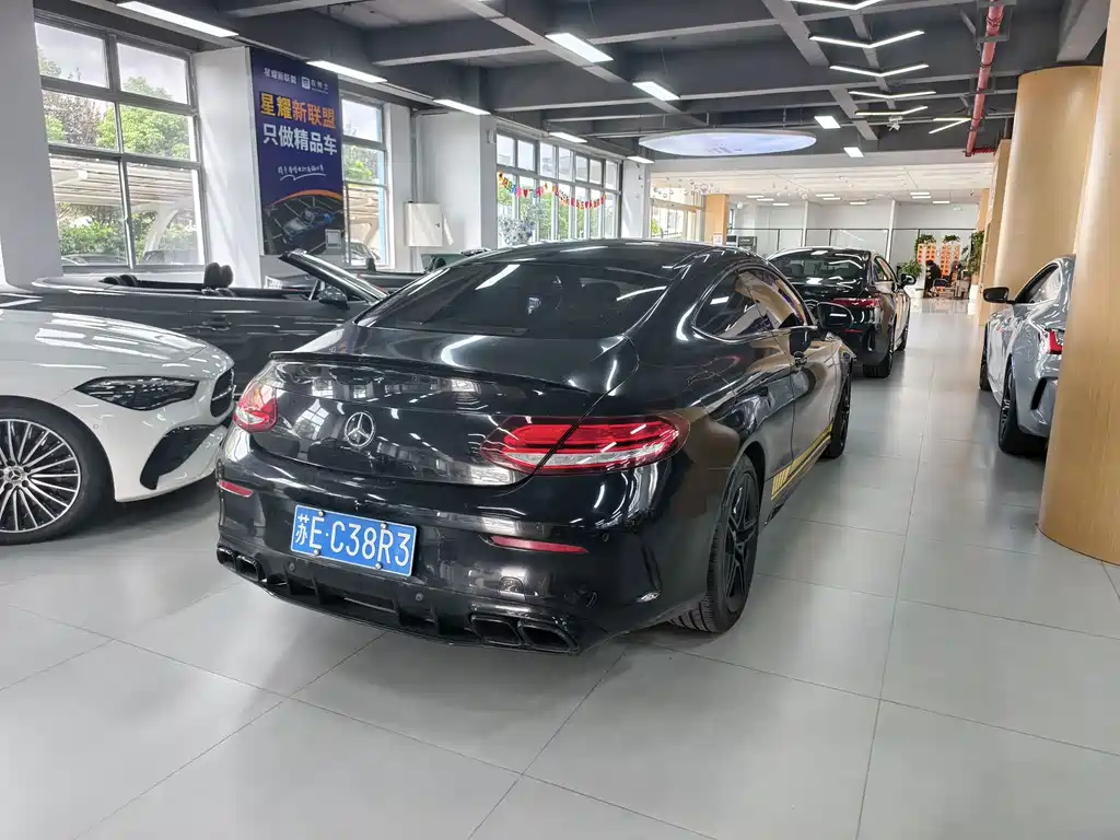 Mercedes-Benz C-Class (Import) — миниатюра 13