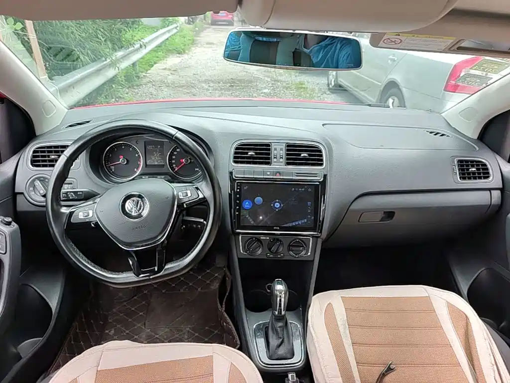 Volkswagen Polo — миниатюра 14