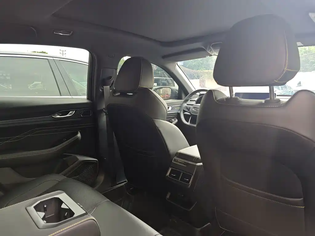 Geely Xingrui — миниатюра 9