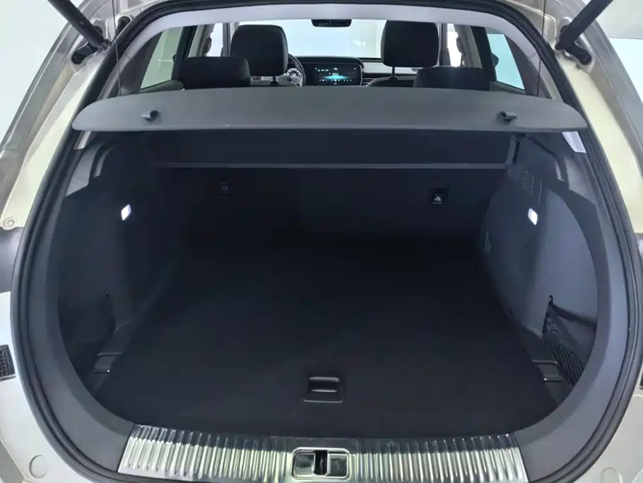 Hongqi Hongqi HS5 — миниатюра 4