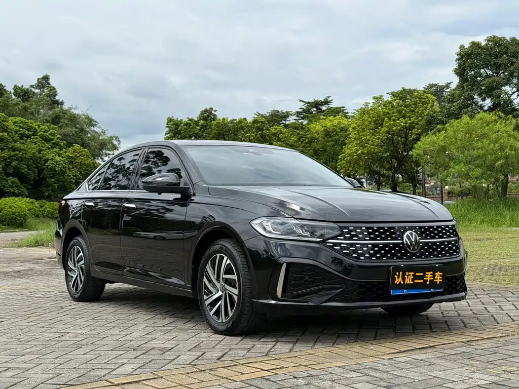 Volkswagen Lavida — миниатюра 2