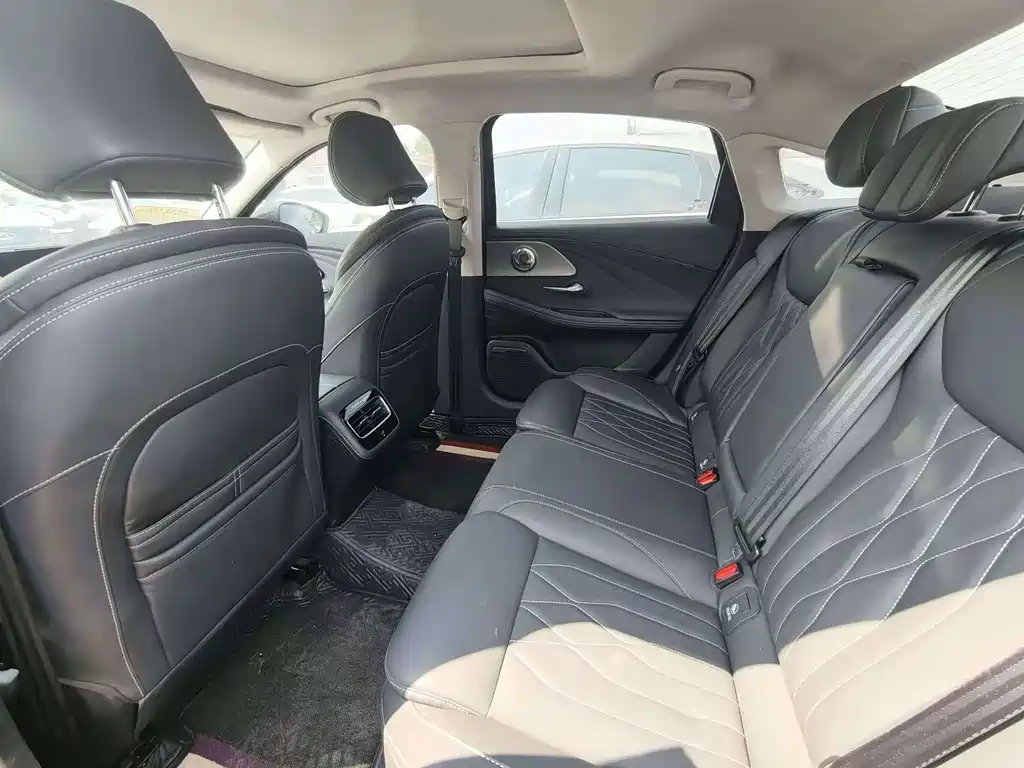 Chery Arrizo 8 — миниатюра 5