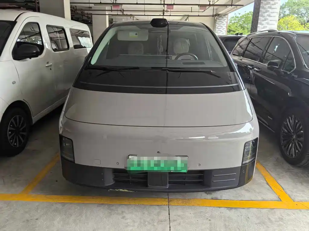 Li Auto Li MEGA — миниатюра 2
