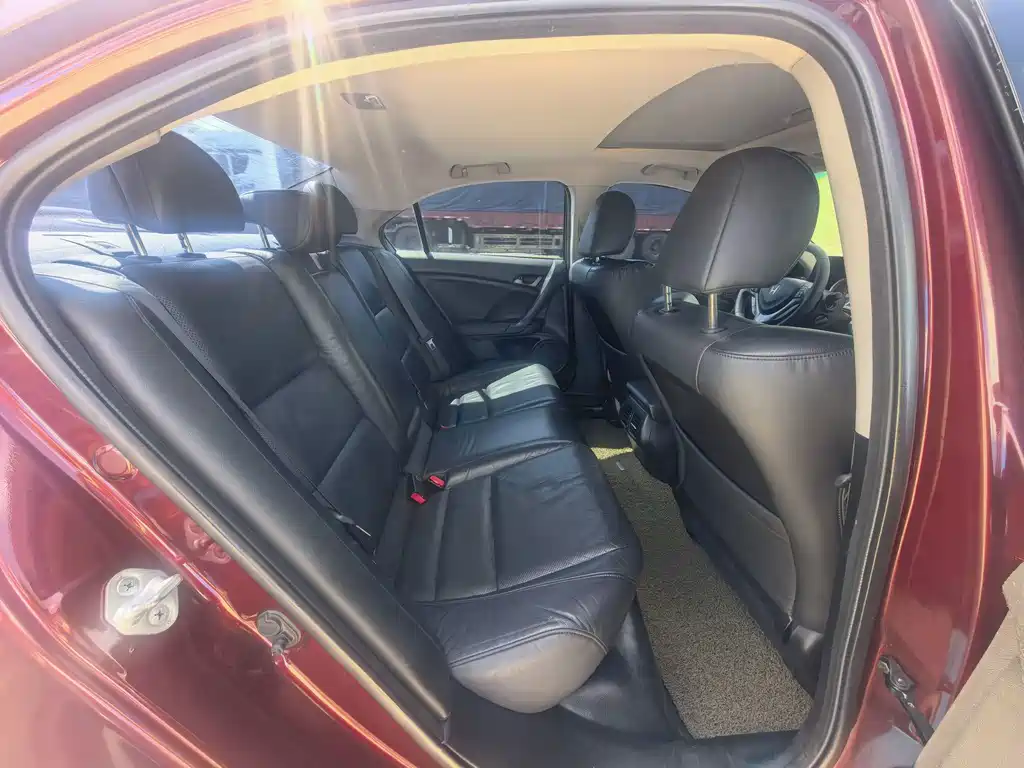 Honda Spirior — миниатюра 9