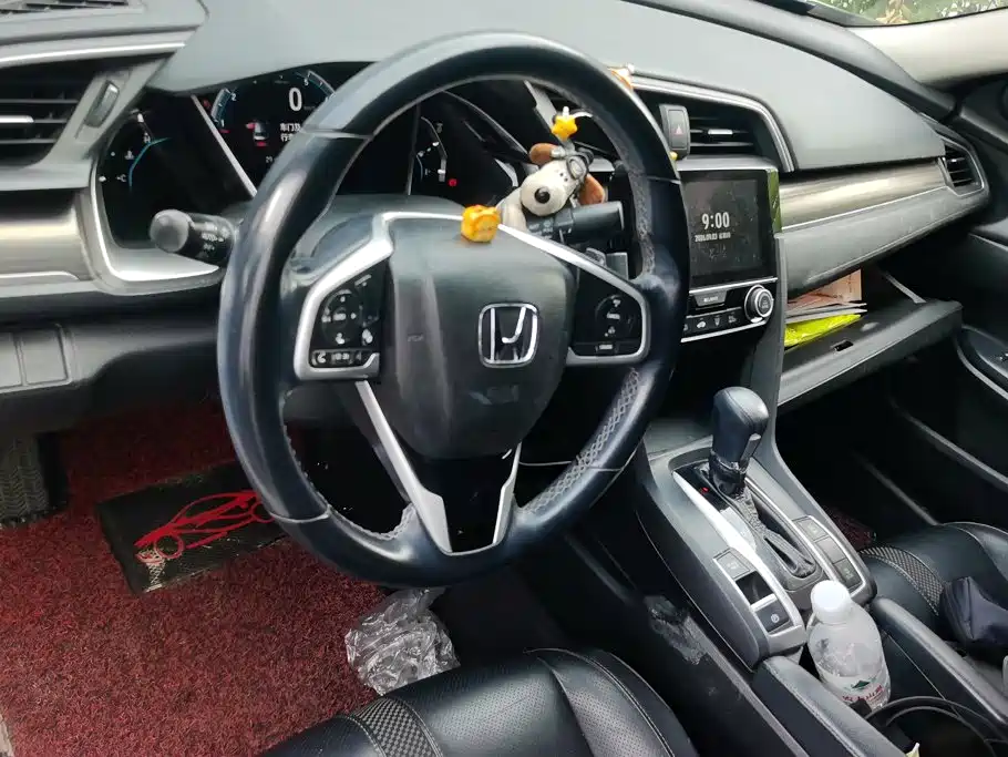 Honda Civic — миниатюра 12