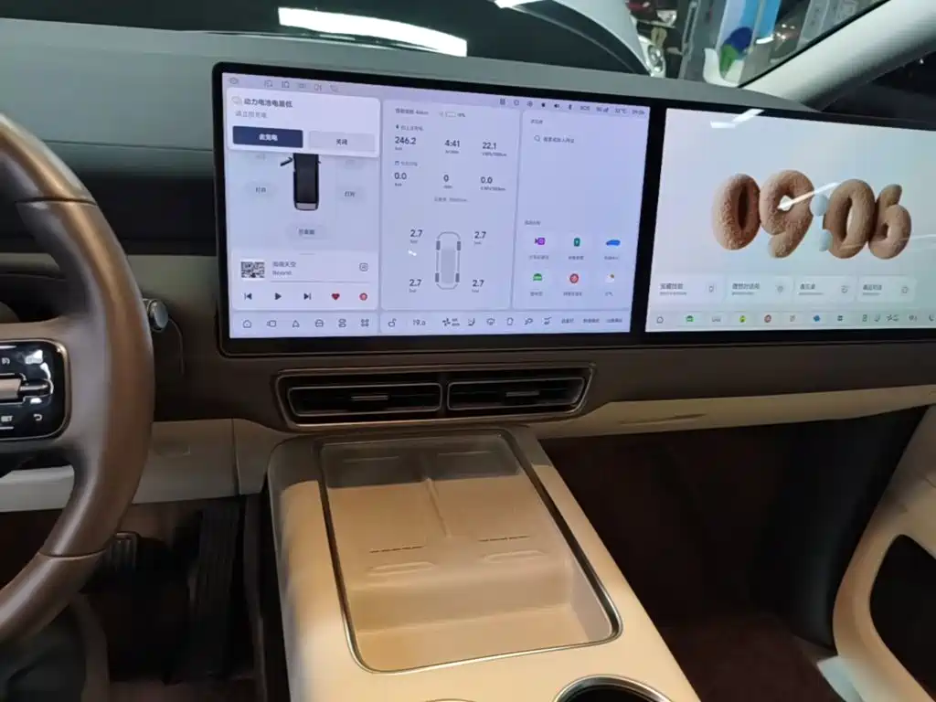 Li Auto Li MEGA — миниатюра 13
