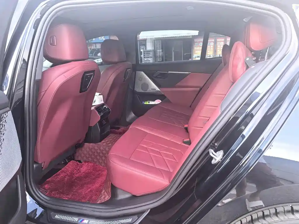 BMW 5 Series — миниатюра 6
