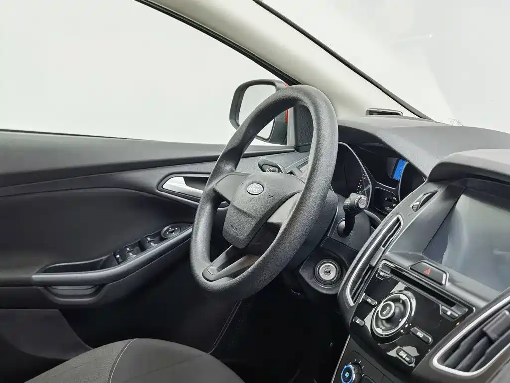 Ford Focus — миниатюра 22
