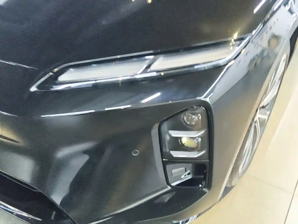 NIO ET5T — миниатюра 24