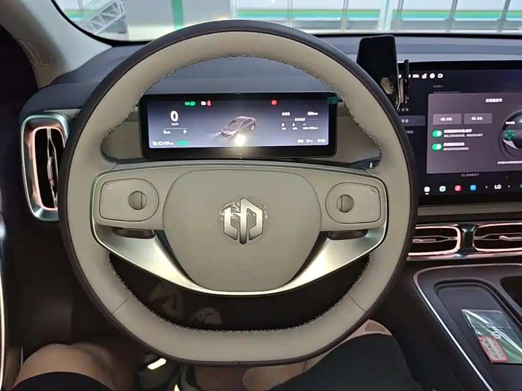 Leapmotor Ноль один. — миниатюра 11
