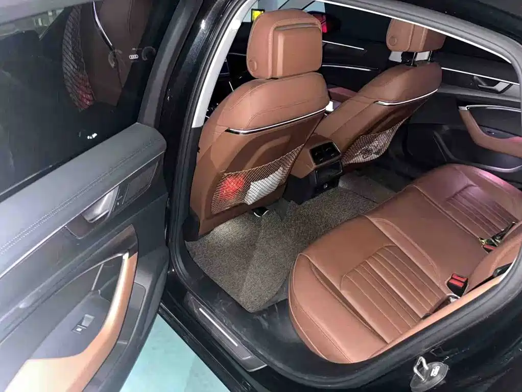 Audi A6L — миниатюра 5
