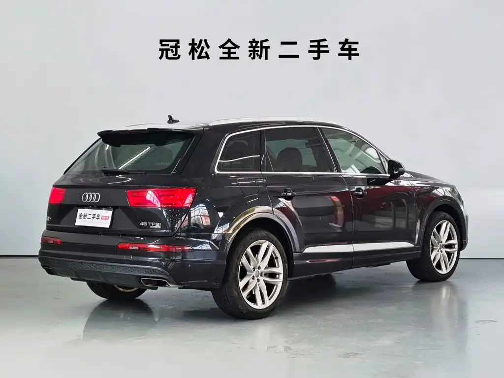 Audi Q7 — миниатюра 4