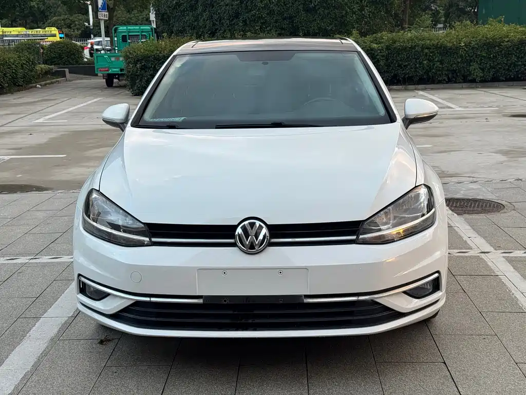 Volkswagen Golf — миниатюра 2