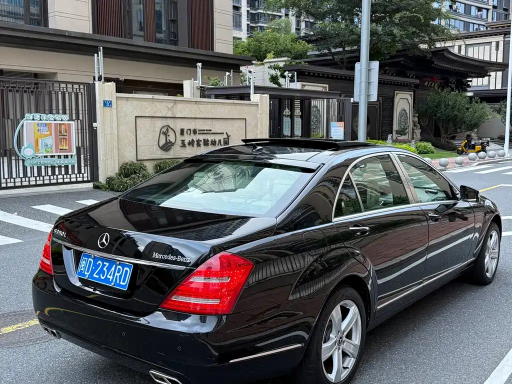 Mercedes-Benz S-Class — миниатюра 5