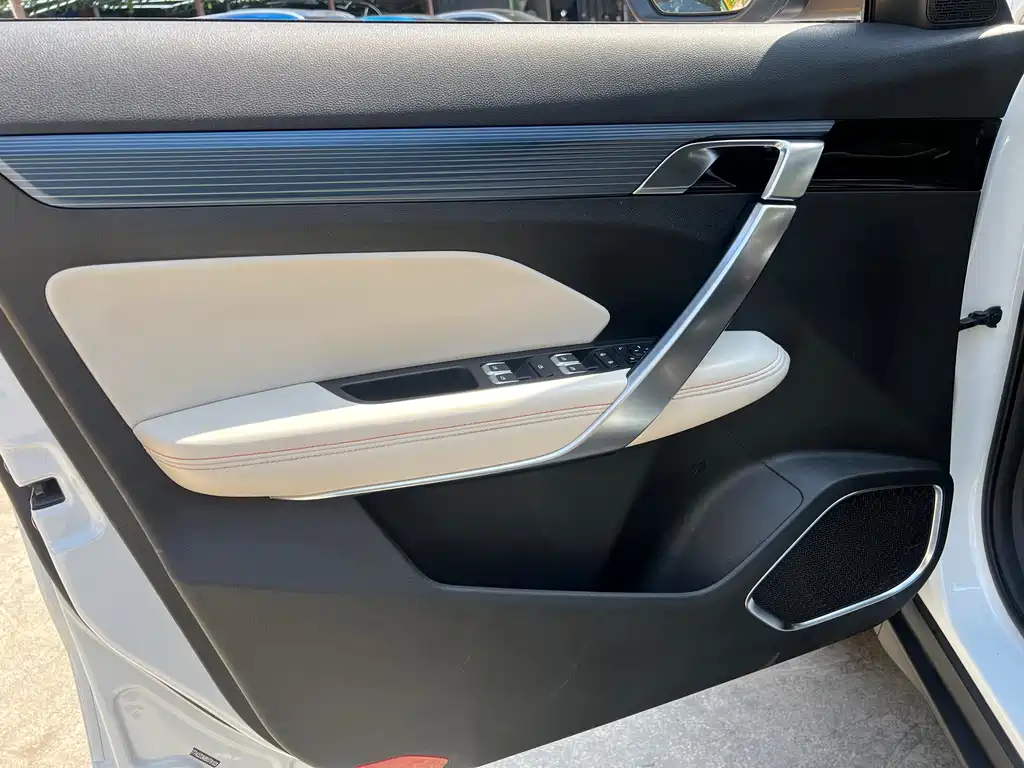 GEELY AUTOMOBILE BOYUE