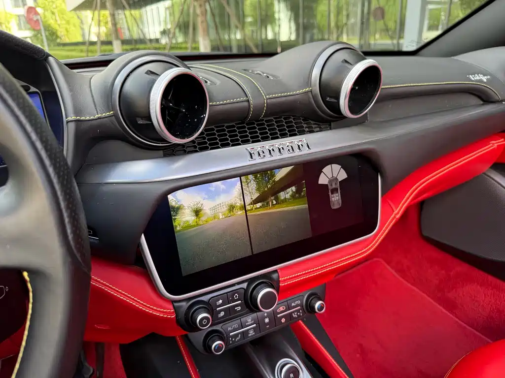 Ferrari Portofino — миниатюра 21