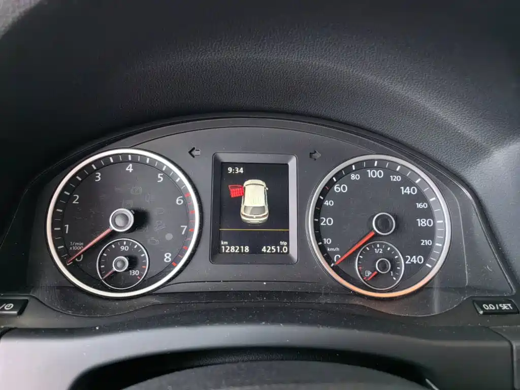 Volkswagen Tiguan — миниатюра 12