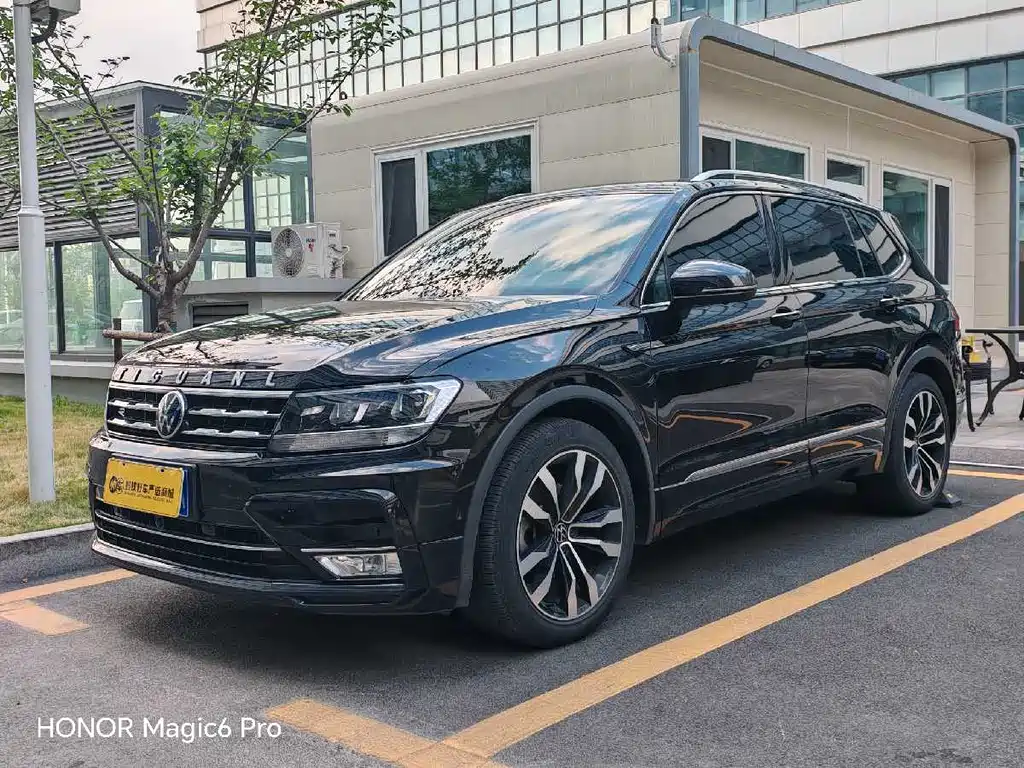 Volkswagen Tiguan L 2021