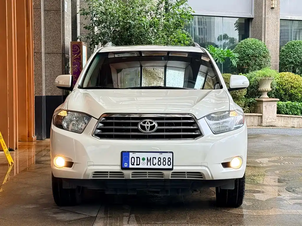 Toyota Highlander — миниатюра 2