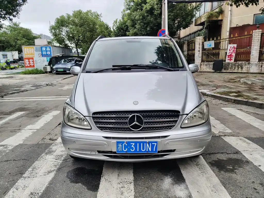 Mercedes-Benz Viano — миниатюра 2
