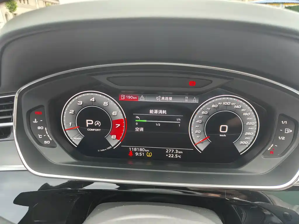 Audi A8 — миниатюра 10